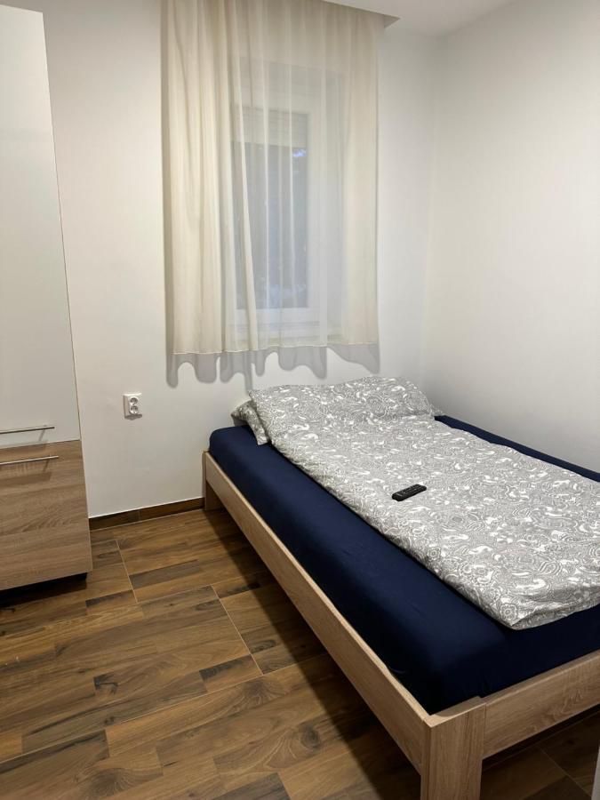 Beregi Apartman Тисауйварош Екстер'єр фото