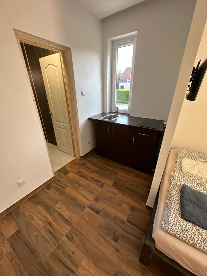 Beregi Apartman Тисауйварош Екстер'єр фото